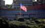 Американские дипломаты покинули посольство в Каракасе