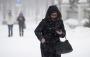Снегопады и порывистый ветер сохранятся в регионах Центральной России около суток