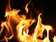 Двенадцать огнеборцев выезжали тушить пожар на Яграх